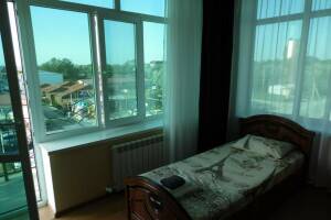 Изображение Изображение: 3-х местная комната с видом на море и балконом #1 #3