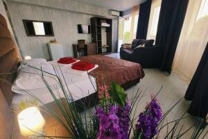 Изображение Изображение: Двухкомнатный номер «Люкс» (5ти местный) #1 #7