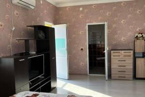 Изображение Изображение: Четырёхместный номер «Стандарт» с балконом #1 #6