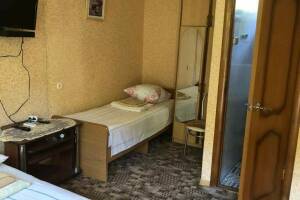 Изображение Изображение: 3-х местный номер с удобствами #1 #1