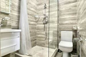 Изображение Изображение: Двухкомнатный номер (двухспальная кровать и диван) #1 #5