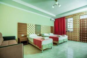 Изображение Изображение: Пятиместный «Люкс» у бассейна #1 #1