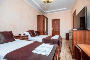 Изображение Изображение: 4-х местный премиум (Черномрская 1) #1 #5