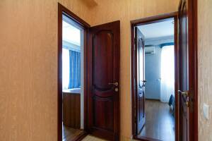 Изображение Изображение: Двухкомнатный пятиместный люкс с балконом #1 #1