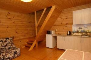 Изображение Изображение: «Средний дом» #1 #2