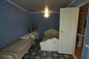 Изображение Изображение: Трехместная комната #1 #2