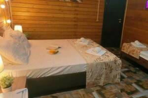 Изображение Изображение: 3-х местный номер Эко с отдельным входом #1 #13