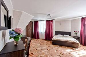 Изображение Изображение: Трехместный номер #1 #2