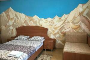 Изображение Изображение: Комната с кроватью «queen-size» и видом на бассейн #1 #2