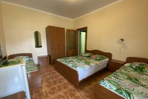 Изображение Изображение: 4-х местный Полулюкс на 1-ом этаже № 14/1 #1 #6