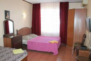 Изображение Изображение: № 2 «Номер на 3−4 человека без балкона » #1 #3