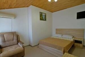 Изображение Изображение: 2-х местный «Полулюкс» с балконом #1 #1