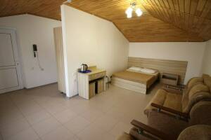 Изображение Изображение: 4-х местный «Полулюкс» без балкона #1 #8