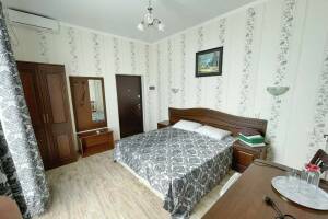 Изображение Изображение: Однокомнатный номер с окнами во двор #1 #1