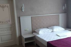 Изображение Изображение: Двухкомнатный номер люкс #1 #2