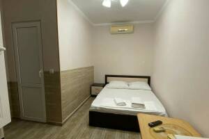 Изображение Изображение: Двухместный «Комфорт» c видом на внутренний двор #1 #2