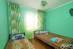 Изображение Изображение: Трёхместный номер «Комфорт» #1 #2