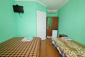 Изображение Изображение: Трёхместный номер «Комфорт» #1 #4