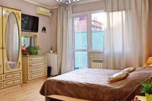 Изображение Изображение: Просторный номер категории «Люкс» #1 #8