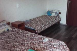 Изображение Изображение: Трехместный номер с основными удобствами #1 #1