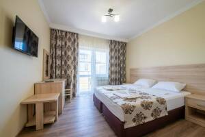 Изображение Изображение: Стандарт 2-х местный с балконом #1 #2