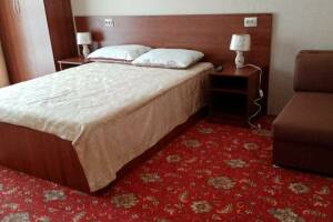 Изображение Изображение: 2-х комнатный с кухней #1 #2