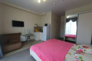 Изображение Изображение: Апартаменты студия на 3-х с французским балконом #1 #4