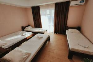 Изображение Изображение: 5ти мест. полулюкс с террасой и видом на тер-ию #1 #3