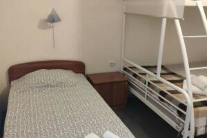 Изображение Изображение: Номер 7-й — «Стандарт 4-местный», 2 этаж #1 #10