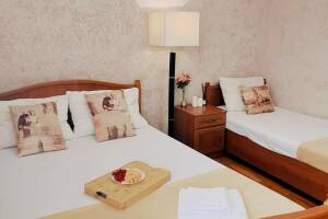 Изображение Изображение: 3-х местный с мини кухней #1 #18