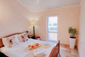 Изображение Изображение: 2-х комнатный 4-х местный с французким балконом #1 #5