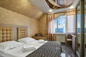 Изображение Изображение: 4-х местный номер с общей ванной #1 #3