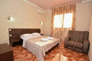 Изображение Изображение: Номер «Стандарт» 3-х местный #1 #2