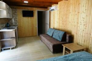 Изображение Изображение: 4-х местный «Люкс» без вида на море с кухней #1 #7