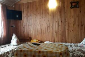 Изображение Изображение: Трехместный номер с удобствами с кондиционером #1 #2