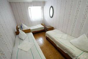 Изображение Изображение: 3-х местный «Эконом цоколь» #1 #2