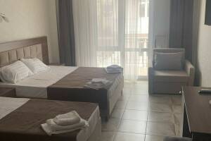 Изображение Изображение: Двухкомнатный номер «Люкс» на 6 человек #1 #1