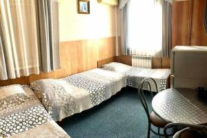 Изображение Изображение: 3-х местный с удобствами на этаже «Эконом» #1 #4