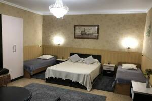 Изображение Изображение: «Бежевая» комната с удобствами #1 #2