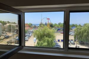 Изображение Изображение: 3-х местный номер без балкона #1 #4