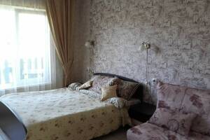 Изображение Изображение: Люкс с балконом #1 #2