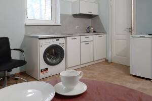 Изображение Изображение: Двухкомнатная квартира (полуторка) до 6 человек #1 #9