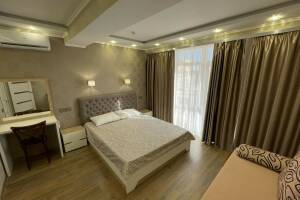 Изображение Изображение: Апартаменты (DeLuxe) 2-х уровневые с мини-кухней #1 #8