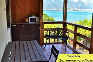 Изображение Изображение: 5-ти местный 2-х комнатный «Семейный Стандарт» #1 #8