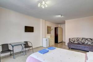 Изображение Изображение: Стандартный 3-х местный без балкона Корпус 8 #1 #4