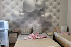 Изображение Изображение: Номер повышен комфортности на 2−4ч с балконом 3 эт #1 #4