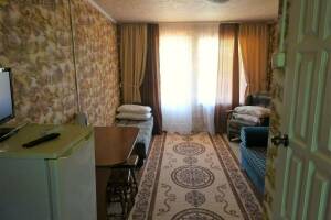 Изображение Изображение: 4-х местный номер с удобствами #1 #2