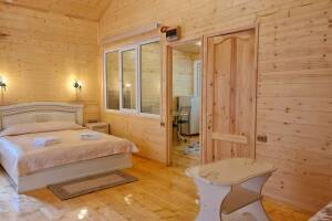 Изображение Изображение: Коттедж 15 со своей кухонной зоной и сан. узлом #1 #1