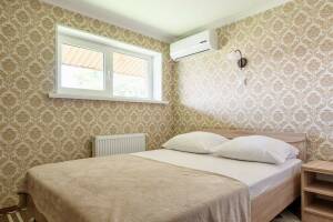 Изображение Изображение: 2-х местный номер с удобствами без балкона #1 #5