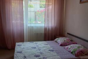 Изображение Изображение: 3-х местный номер «комфорт» № 2 #1 #2